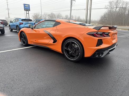 Used 2023 Chevrolet Corvette Stingray Preferred Cpe w/ Z51 Performance Package image 5