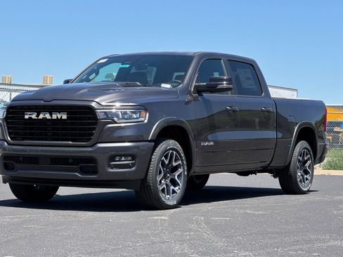 New 2026 RAM 1500 Laramie w/ Sport Appearance Package AWD/4WD image 7