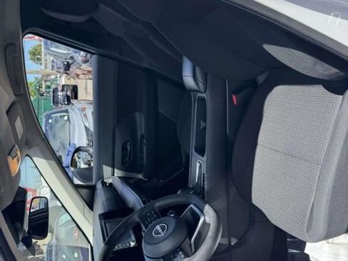 Certified 2025 Nissan Kicks S AWD/4WD image 11