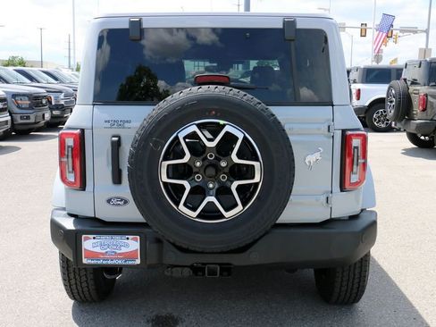 New 2026 Ford Bronco Outer Banks AWD/4WD image 6