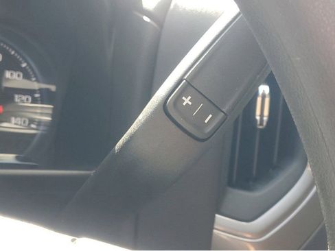 Used 2021 Chevrolet Silverado 1500 Custom image 21