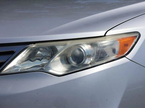 Used 2013 Toyota Camry LE FWD image 10