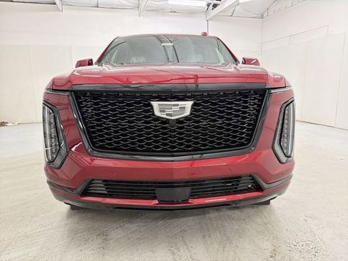 New 2026 Cadillac Escalade Platinum Sport w/ LPO, ONYX Package image 15