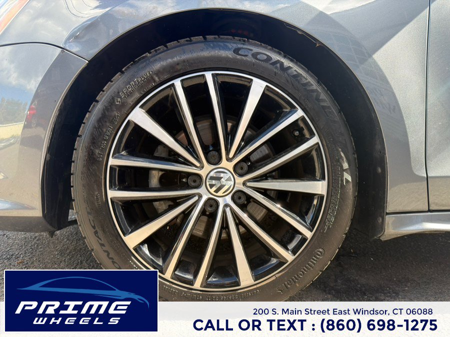 Used 2016 Volkswagen Jetta Sport FWD image 22