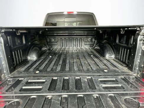 Used 2020 Ford F150 Platinum RWD image 29