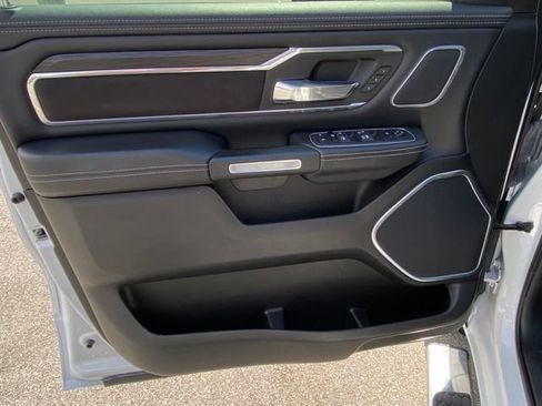 Used 2023 RAM 1500 Laramie AWD/4WD image 11