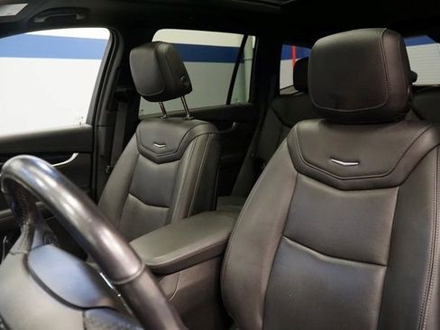 Certified 2022 Cadillac XT6 Premium Luxury w/ Technology Package image 21