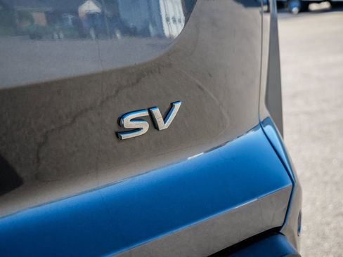Used 2022 Nissan Pathfinder SV FWD image 11
