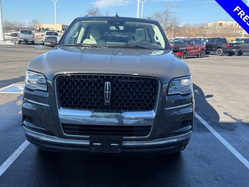 Used 2022 Lincoln Navigator L Black Label image 2