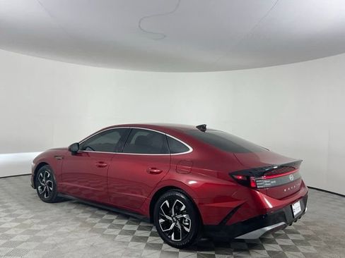 Used 2025 Hyundai Sonata SEL FWD image 7