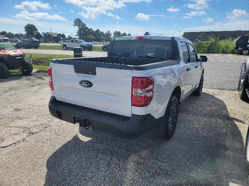 Used 2025 Ford Maverick XLT w/ Equipment Group 302A AWD/4WD image 7