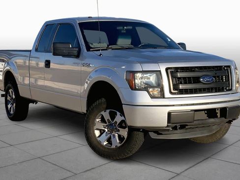 Used 2013 Ford F150 STX w/ Mid Equipment Group image 2