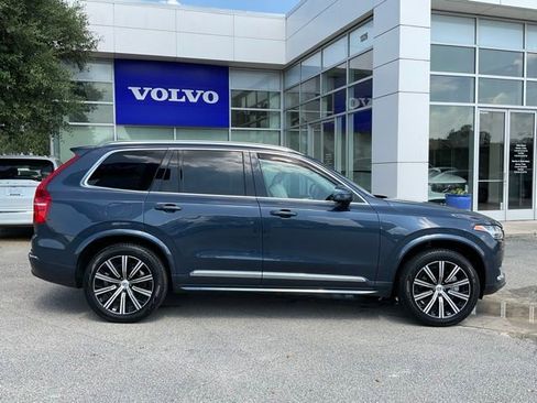 Certified 2025 Volvo XC90 B5 Core AWD/4WD image 8