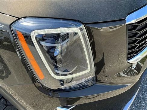 Used 2022 Kia Telluride S image 30
