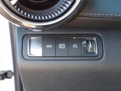 New 2026 Chevrolet Equinox LT w/ LPO, Floor Liner Package image 14