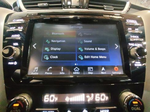 Used 2015 Nissan Murano SL AWD/4WD image 25