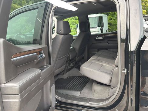 Used 2023 GMC Sierra 1500 Elevation AWD/4WD image 12