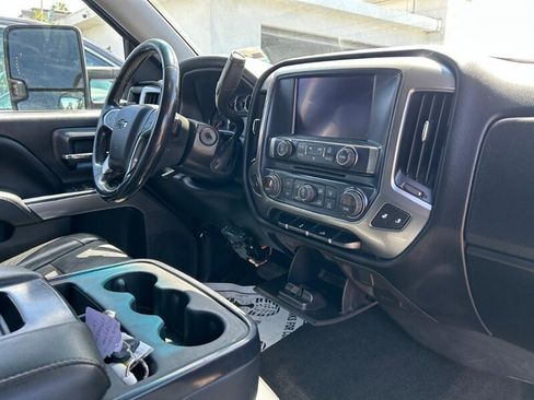 Used 2018 Chevrolet Silverado 1500 LT w/ All Star Edition RWD image 19