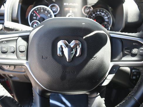 Used 2023 RAM 1500 Big Horn AWD/4WD image 30