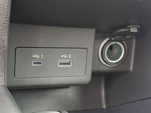 Certified 2024 Nissan Kicks SV w/ Interior Electronics Package FWD image 25