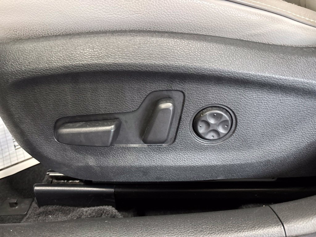 Used 2018 Hyundai Sonata Limited FWD image 19