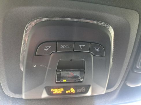 Used 2024 Toyota Corolla SE FWD image 17