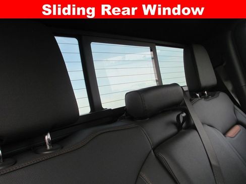 Used 2026 GMC Sierra 2500 AT4 w/ AT4 Premium Plus Package AWD/4WD image 29