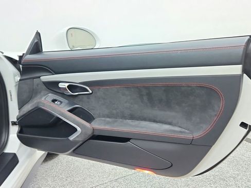 Used 2014 Porsche 911 GT3 image 22