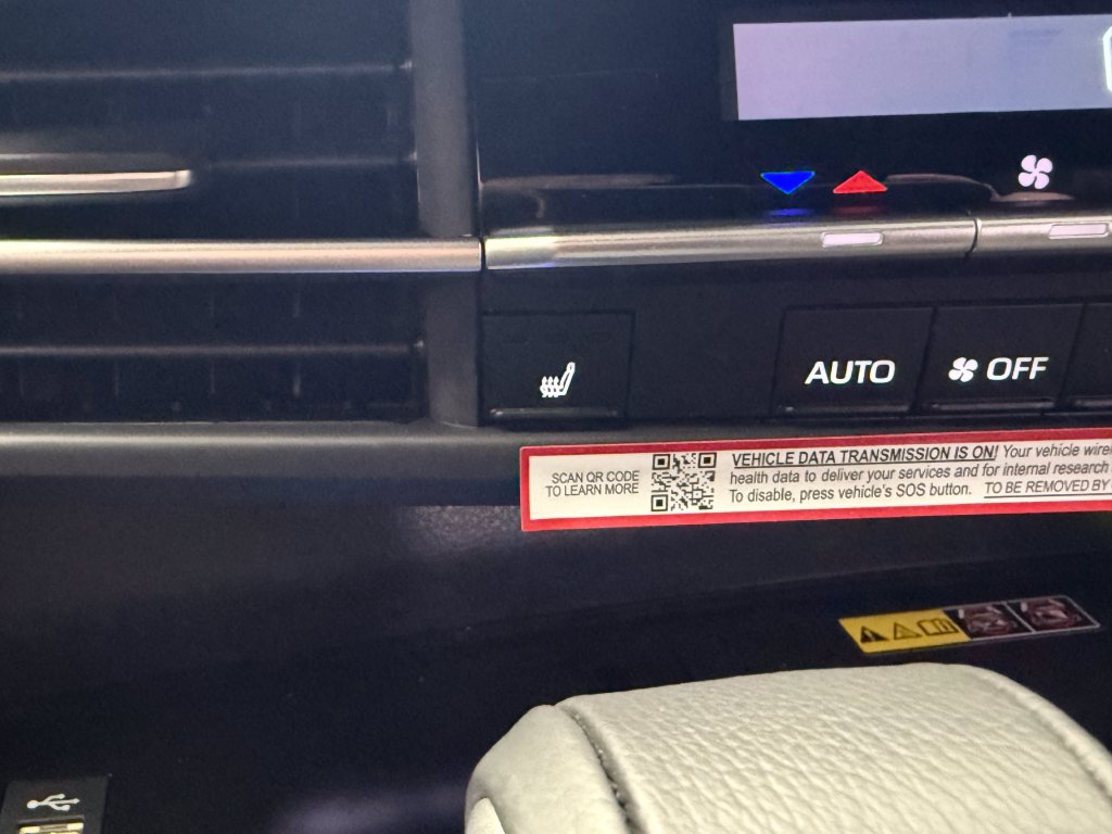 Used 2026 Toyota Sienna XSE AWD/4WD image 29