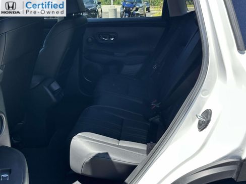 Used 2026 Honda HR-V EX-L image 9