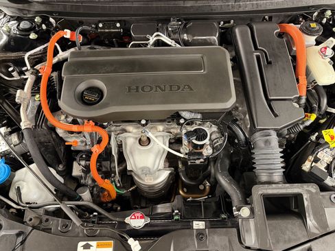 Used 2025 Honda Accord Sport image 43
