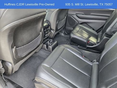 Used 2023 Jeep Grand Cherokee L Limited AWD/4WD image 31
