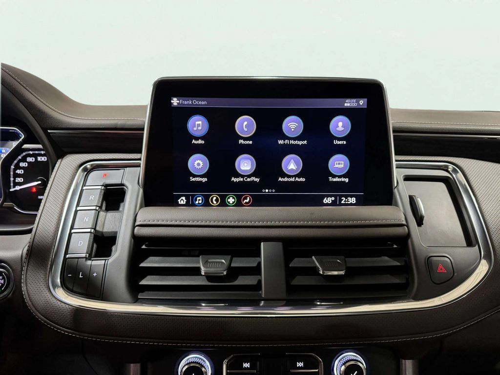 Used 2021 GMC Yukon SLT w/ SLT Luxury Package AWD/4WD image 13