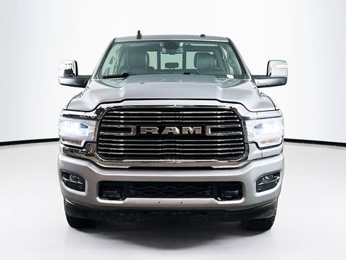 Used 2024 RAM 2500 Laramie image 2