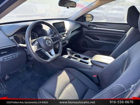Used 2021 Nissan Altima 2.5 SV FWD image 13