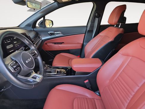 Certified 2024 Kia Sportage SX image 21