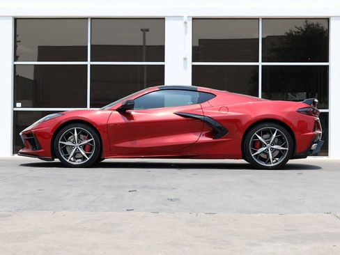 Used 2023 Chevrolet Corvette Stingray Premium Cpe w/ Z51 Performance Package RWD image 11