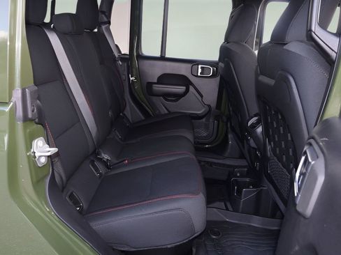 Used 2021 Jeep Gladiator Rubicon image 18