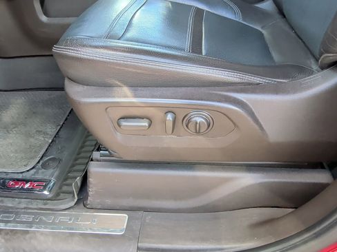 Used 2023 GMC Sierra 2500 Denali w/ Denali Ultimate Package image 14