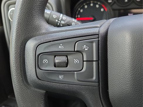 Used 2024 Chevrolet Silverado 2500 Custom w/ Custom Convenience Package AWD/4WD image 18