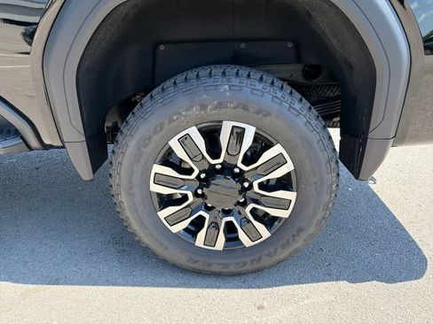 New 2026 GMC Sierra 2500 Denali Ultimate AWD/4WD image 26