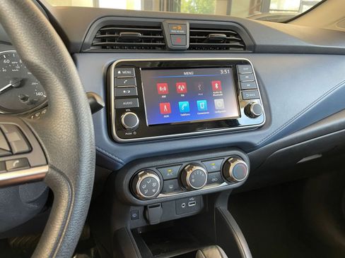 Used 2025 Nissan Versa SV image 17