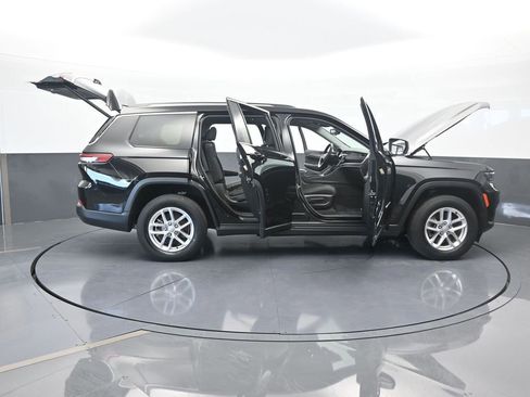 Used 2021 Jeep Grand Cherokee L Laredo w/ Luxury Tech Group I image 76