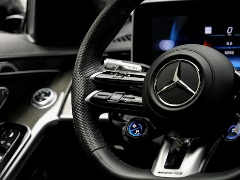 Used 2024 Mercedes-Benz S 63 AMG S w/ Carbon Fiber Exterior Package image 20