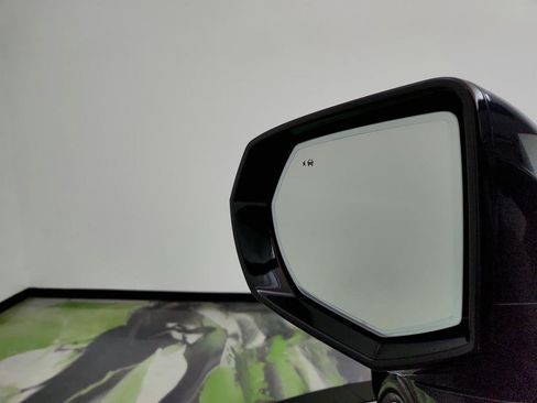 Used 2021 Chevrolet Tahoe High Country image 16