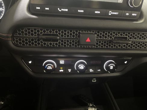 Used 2023 Honda HR-V Sport image 18