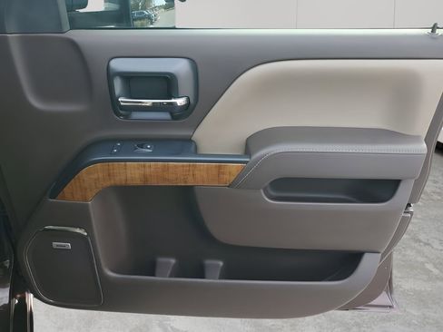 Used 2016 GMC Sierra 2500 SLT w/ Duramax Plus Package image 13