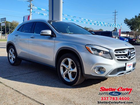 Used 2018 Mercedes-Benz GLA 250 4MATIC image 10