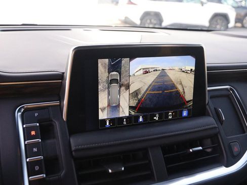 Used 2023 Chevrolet Tahoe Z71 w/ Z71 Off-Road Package image 21