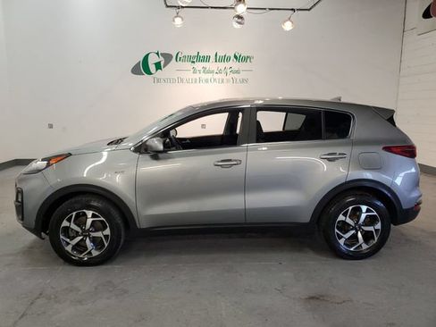 Used 2020 Kia Sportage LX AWD/4WD image 3